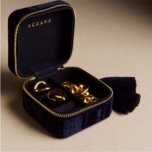 Sézane Embossed Velvet Jewelry Case